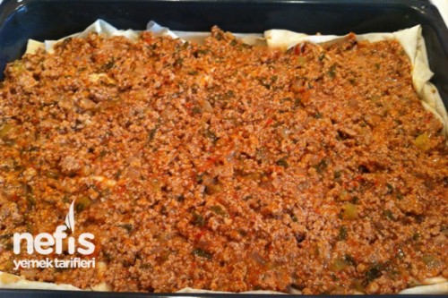 Kıymalı Börek İçi Tarifi Tarifi