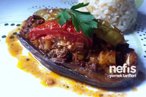 Patatesli Kıymalı Karnıyarık