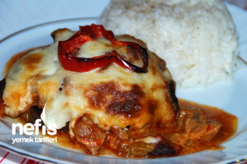 Beşamel Soslu Patlıcan Kebabı