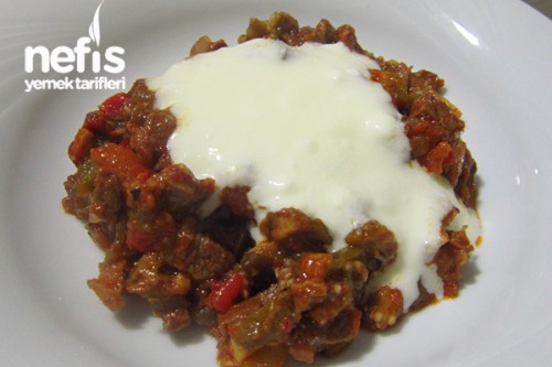 Közlü Yoğurtlu Et Sote Tarifi