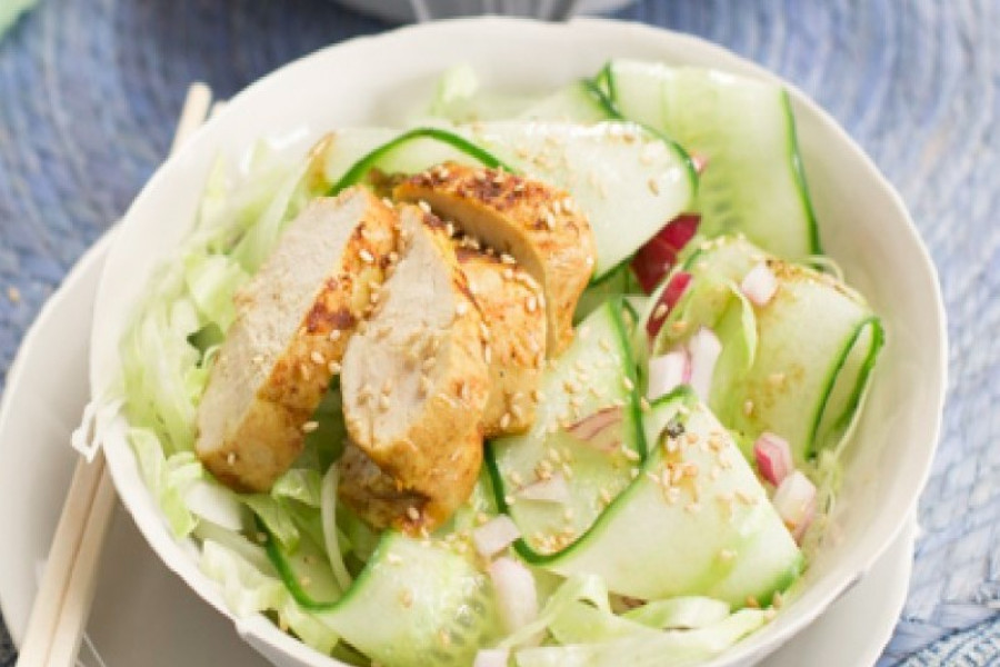 Tavuklu Tatlı Ekşi Salata