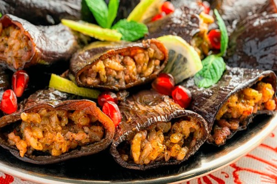 Bayburt Kuru Patlıcan Dolması