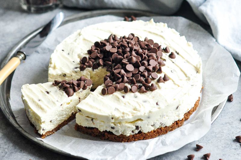 Chocolate Chip Cheesecake