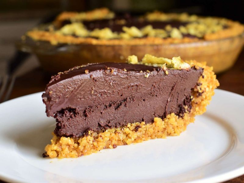 Chocolate Potato Chip Pie