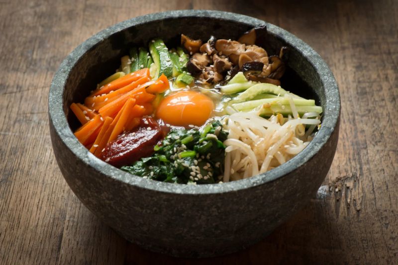 Dol Sot Bi Bim Bap