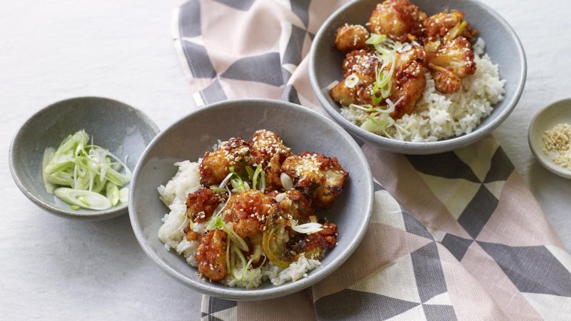 Gochujang-Sauced Air Fryer Cauliflower Bites