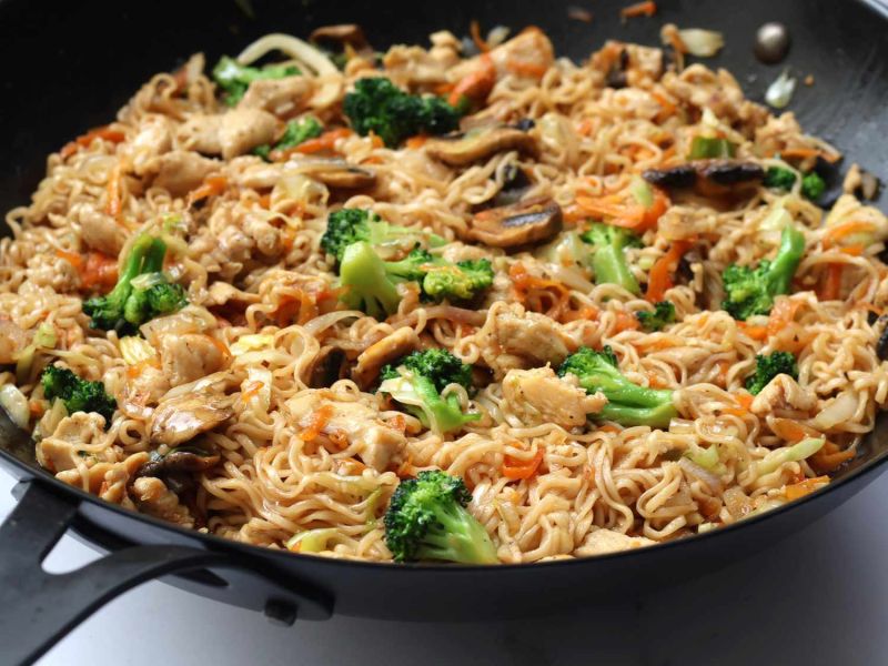 Mie Goreng - Indonesian Fried Noodles
