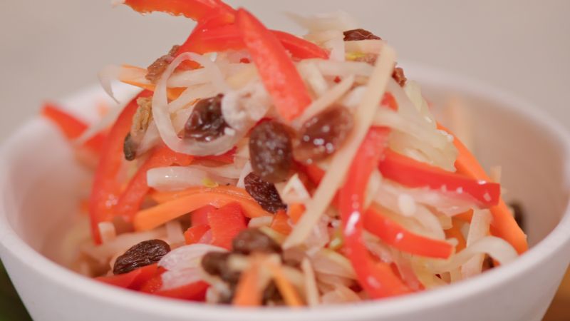 Atchara (Filipino Pickled Red Cabbage)