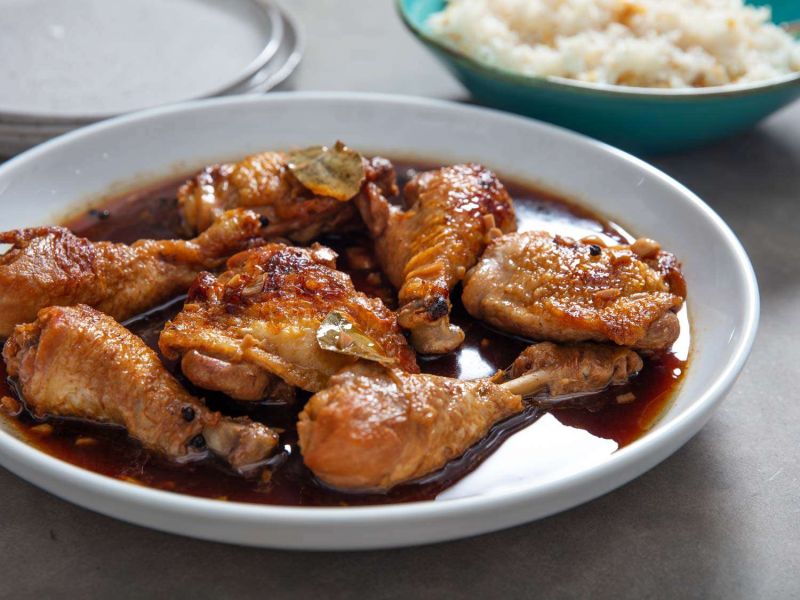 Famous Chicken Adobo
