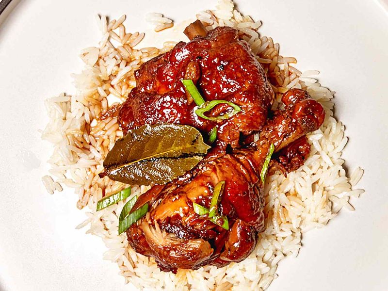 Roscoes Chicken Adobo