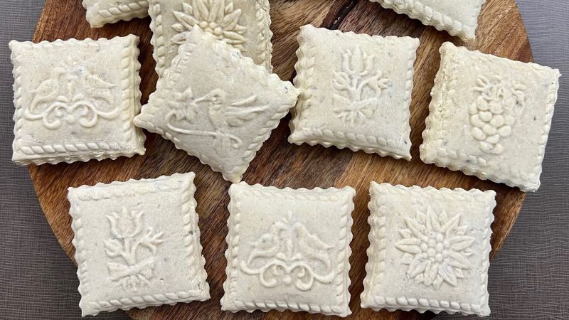 German Anise Christmas Cookies (Springerle)