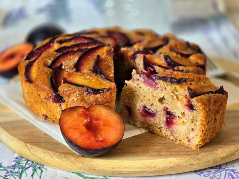 Easy Plum Cake