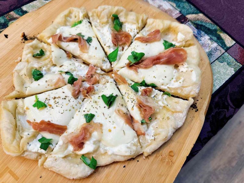 Pizza Bianca with Prosciutto