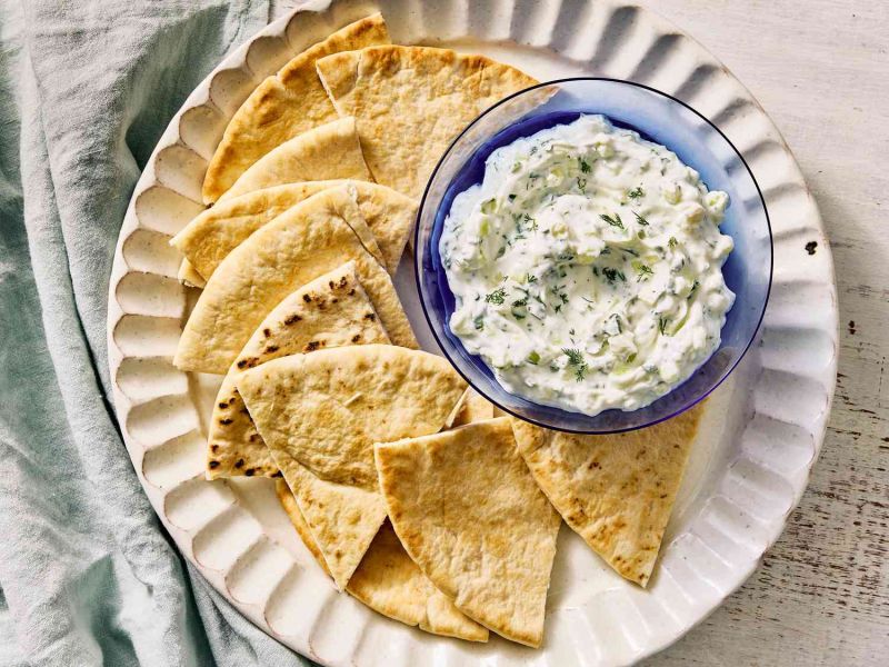 Easy Tzatziki Sauce