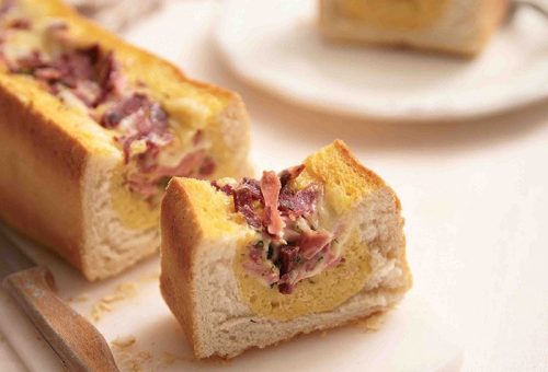 FIRINDA TOST EKMEĞİ DOLMASI Tarifi