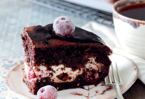 KAHVELİ VİŞNELİ VE KAHVELİ KEK Tarifi