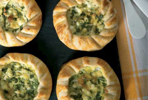 PEYNİRLİ AFYON BÖREĞİ Tarifi