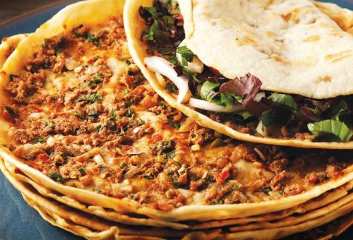 TENCERE LAHMACUN Tarifi