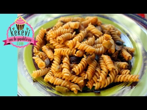 Dumanı Üstünde Patlıcanlı Makarna