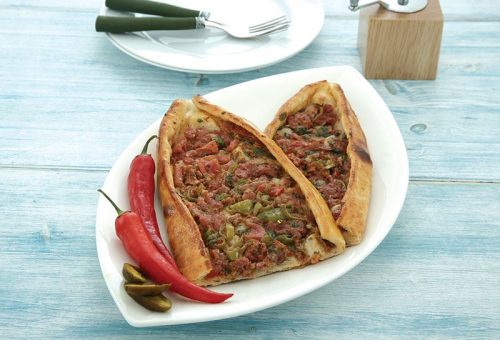 Kavurmalı pide