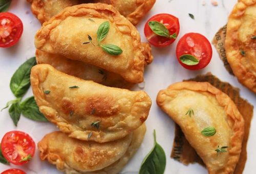 Küçük Vegan Çiğ Börek