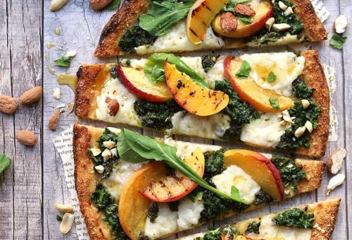 Pesto Ve Şeftalili Kıtır Pizza
