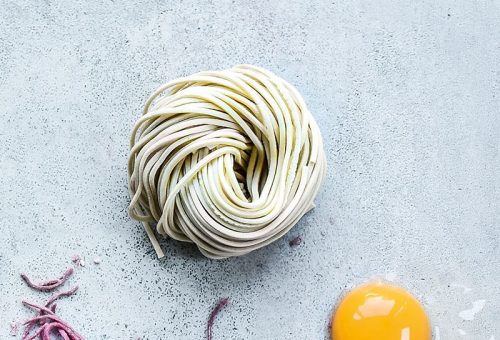 Yumurtalı sade spagetti hamuru