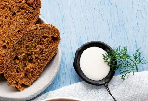 Zeytinyağlı Ekmek