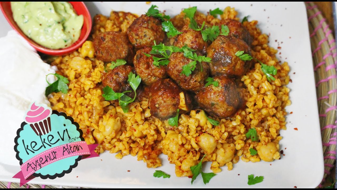 Pratik Bir Akşam Menüsü: Soslu Köfte / Nohutlu Bulgur İle | Ayşenur Altan Yemek Tarifleri
