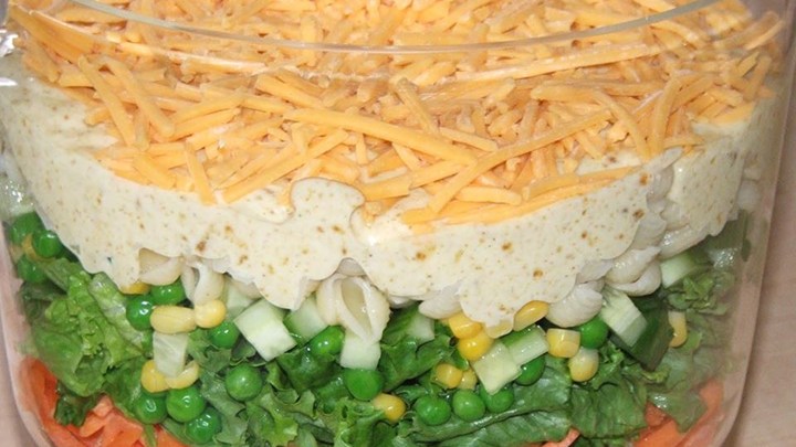 Baharatlı İngiliz Yedi Katlı Salata Tarifi