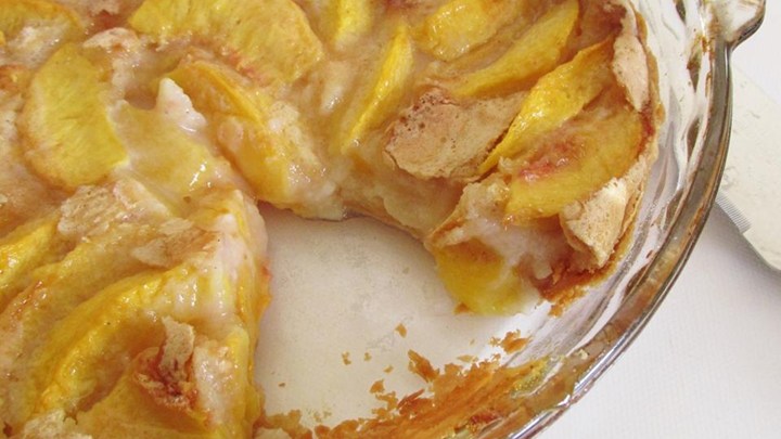 Easy French Peach Pie
