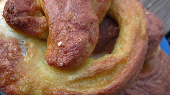 Golden Soft Pretzels
