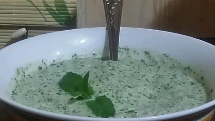 Yogurt-Mint Chutney