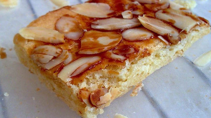 Scandinavian Almond Bars