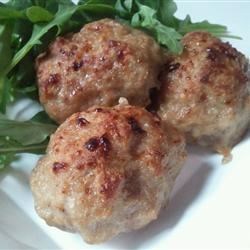 Frikadeller (Danimarka Köftesi) Tarifi