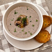 Creamy Roasted Mushroom Soup Tarifi
